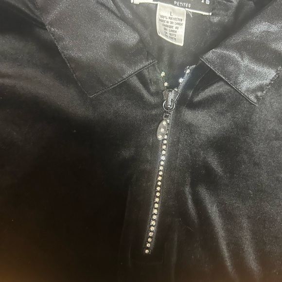 Velour 1/4 zip top - Picture 2 of 2